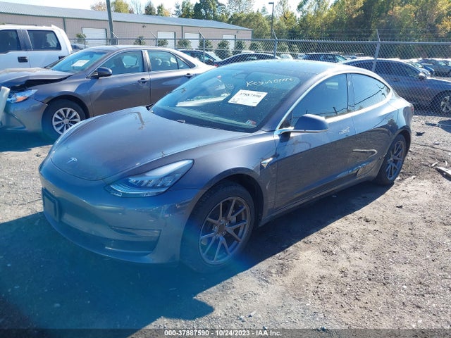 Tesla Model 3 Standard Range/standard Range Plus/long Range/mid Range 2019 5YJ3E1EA0KF317089 Image 2