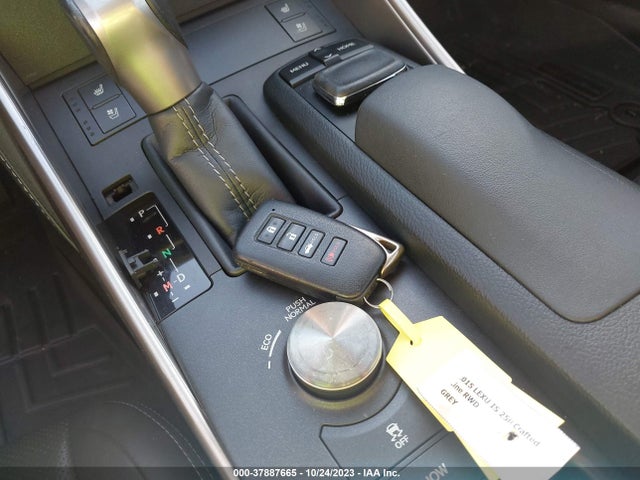 Lexus IS 250 2015 JTHBF1D2XF5077123 Image 11