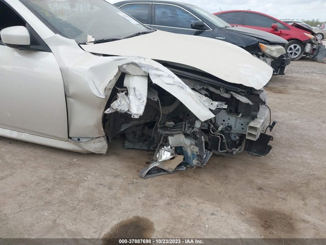 2014 INFINITI Q60 COUPE JOURNEY VIN: JN1CV6EK4EM113612