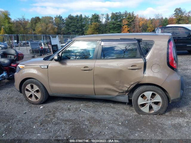 KNDJN2A2XF7222661 KIA Soul Base