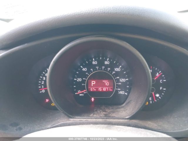 KNDJN2A2XF7222661 KIA Soul Base