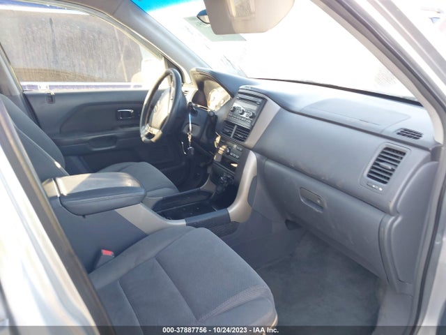 2006 HONDA PILOT EX VIN: 2HKYF18406H553516