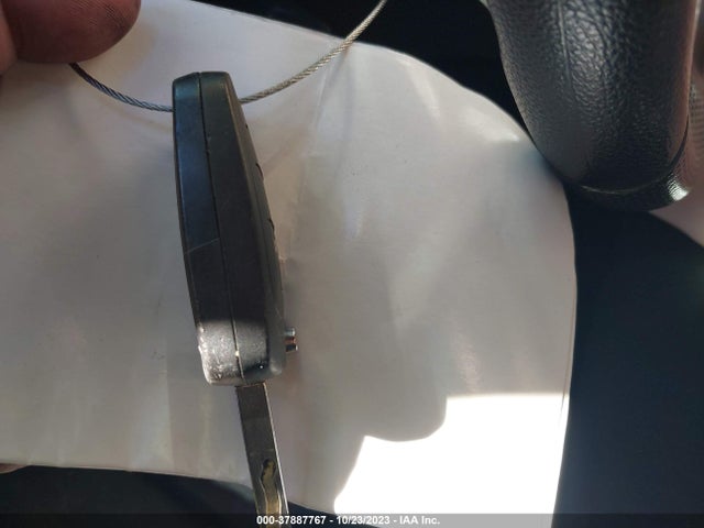 Chevrolet TRAX LS 2018 3GNCJNSB4JL254571 Image 11