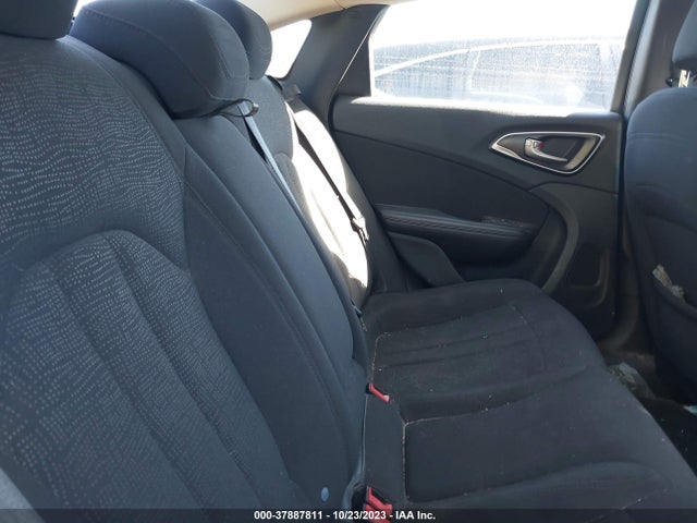 1C3CCCAB0FN612186 Chrysler 200 Limited