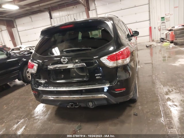 2016 NISSAN PATHFINDER SL VIN: 5N1AR2MM7GC645946