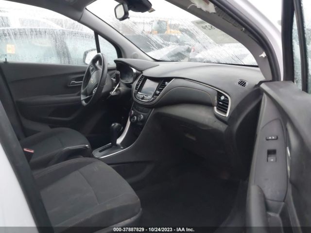 2020 CHEVROLET TRAX 3GNCJKSB7LL316577 Photo 4