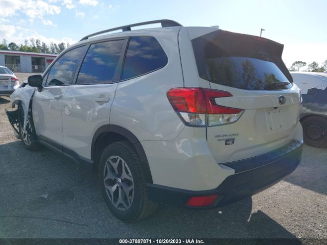 2020 SUBARU FORESTER JF2SKAGC5LH544767 Photo 2