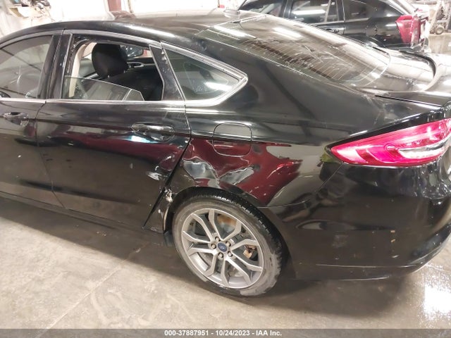 3FA6P0G70HR248467 Ford FUSION S