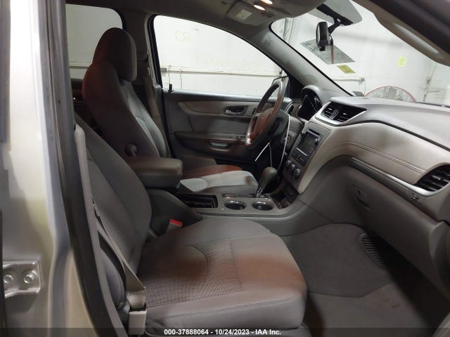 Chevrolet Traverse Ls 2015 1GNKVFED3FJ211065 Image 5