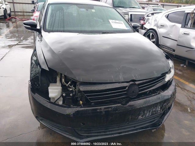 2014 VOLKSWAGEN JETTA 1.8T SE VIN: 3VWD07AJ3EM438384