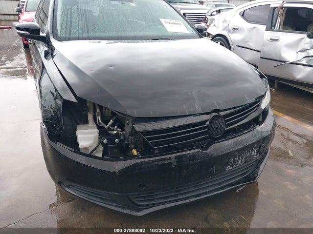 2014 VOLKSWAGEN JETTA 1.8T SE VIN: 3VWD07AJ3EM438384