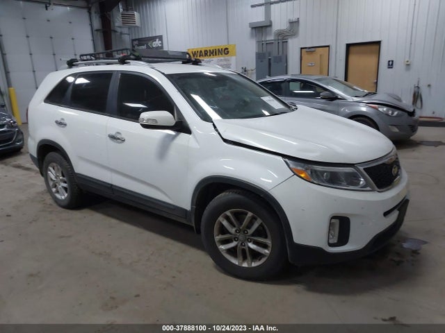 2014 KIA SORENTO LX VIN: 5XYKT4A60EG467530