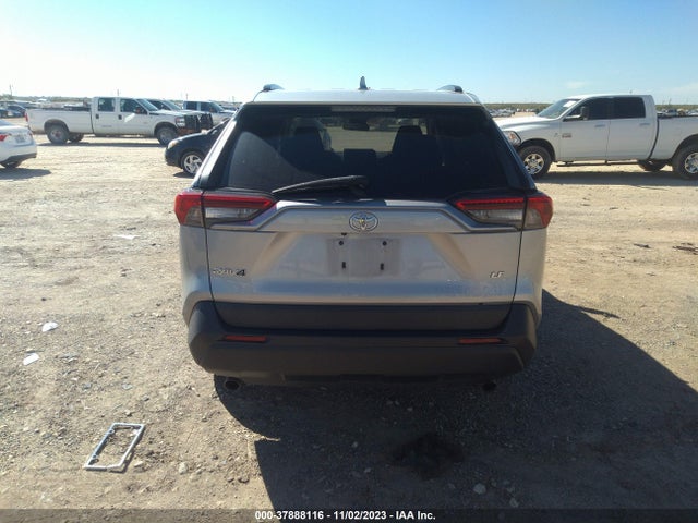 Toyota RAV4 LE 2019 2T3H1RFV2KW049321 Image 16