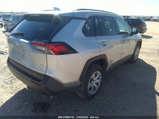 Toyota RAV4 LE 2019 2T3H1RFV2KW049321 Image 4