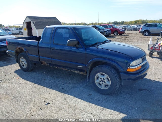 2000 CHEVROLET S-10 LS VIN: 1GCDT19W6Y8236400