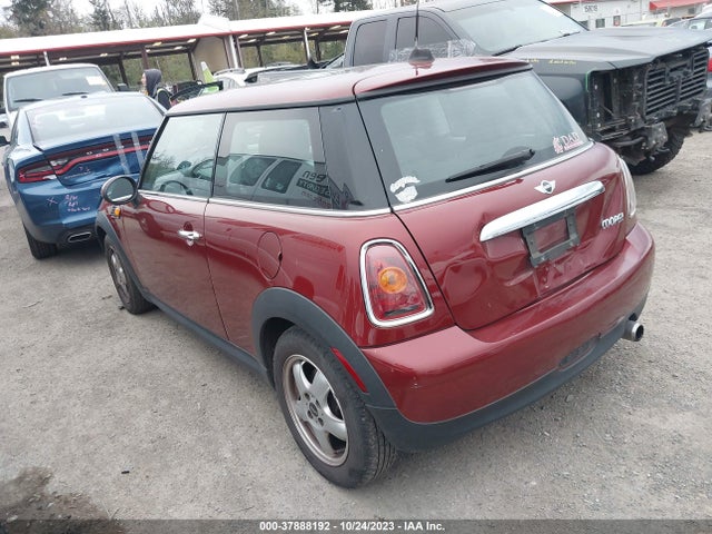 2007 MINI COOPER HARDTOP WMWMF33577TT54225 Photo 2