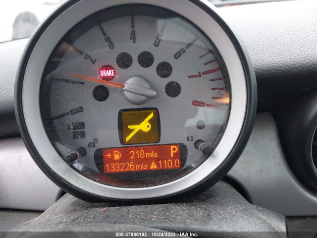 2007 MINI COOPER HARDTOP WMWMF33577TT54225 Photo 6