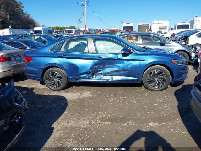 2019 VOLKSWAGEN JETTA 1.4T SEL PREMIUM VIN: 3VWG57BU2KM002872
