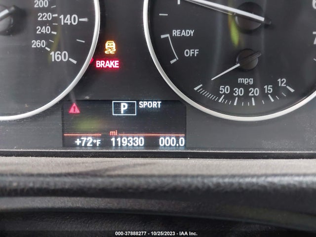 2016 BMW 320I VIN: WBA8A9C55GK618275
