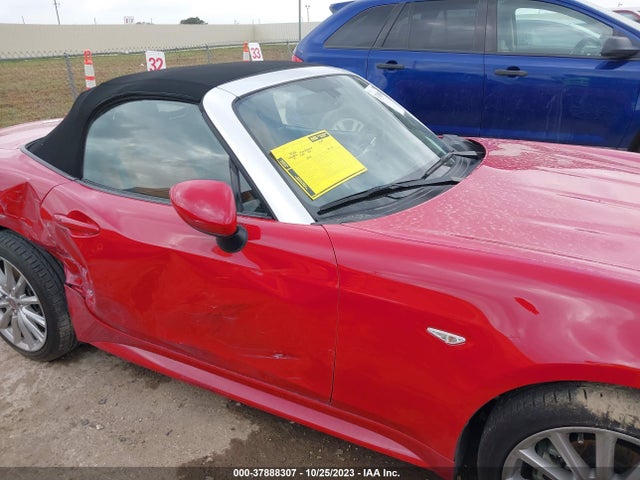 2019 FIAT 124 SPIDER LUSSO VIN: JC1NFAEK9K0143095