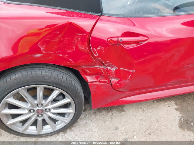 2019 FIAT 124 SPIDER JC1NFAEK9K0143095 Photo 5