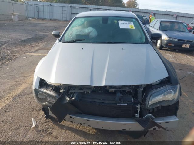 2C3CCAAG4LH128252 Chrysler 300 Touring