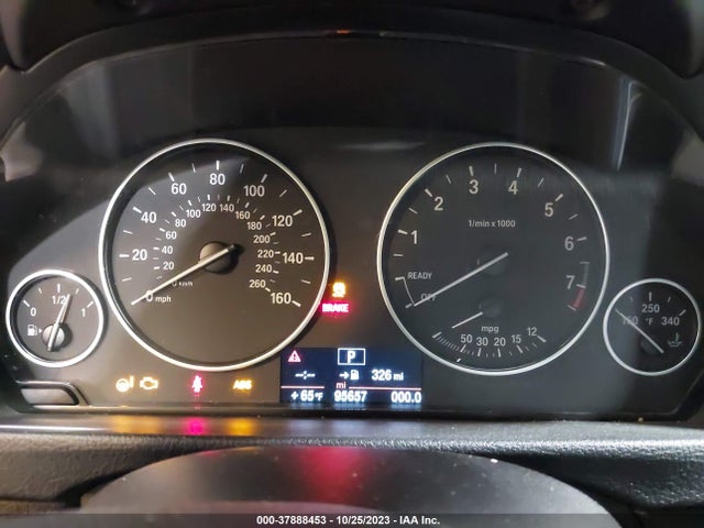 WBA3C3C55EF985331 BMW 320i Xdrive