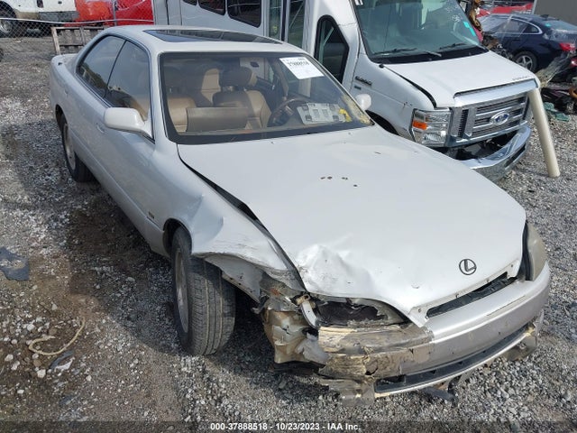 1996 LEXUS ES 300 VIN: JT8BF12GXT0167265