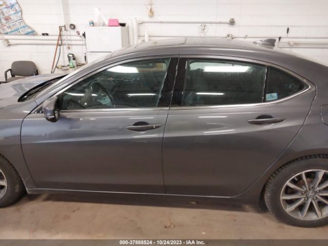 19UUB1F34JA011549 Acura TLX