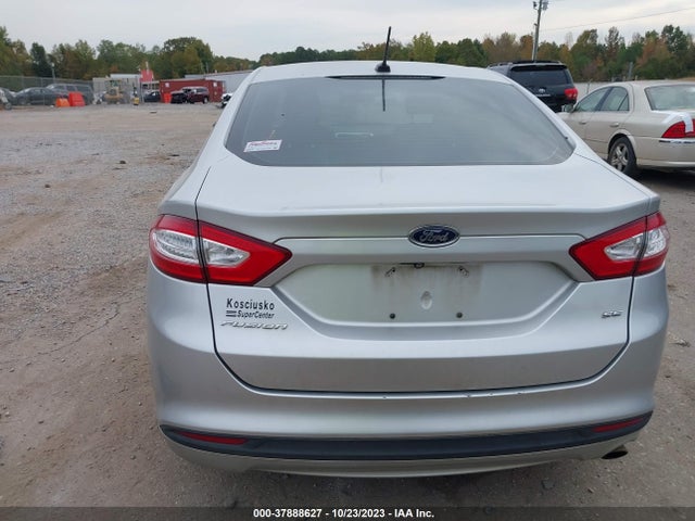2015 FORD FUSION SE VIN: 3FA6P0H74FR237743