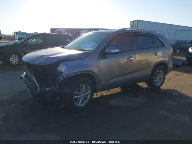 2014 KIA SORENTO LX V6 VIN: 5XYKTDA75EG543235