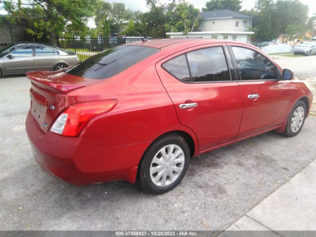 3N1CN7AP0EK438927 Nissan VERSA SV