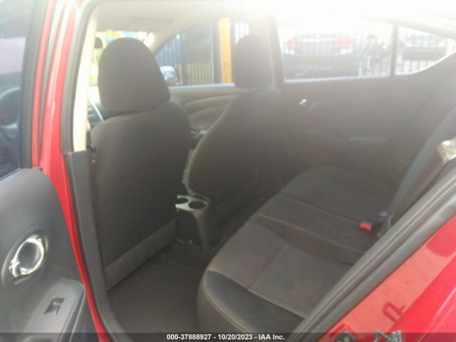 3N1CN7AP0EK438927 Nissan VERSA SV
