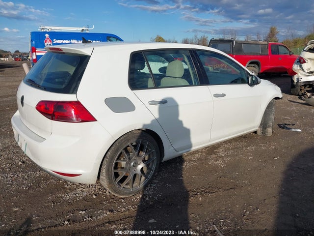 3VW217AU3FM078064 Volkswagen Golf Tsi S