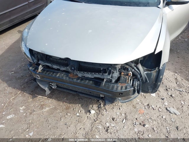 3VWD17AJ7EM243000 Volkswagen Jetta Sedan Se