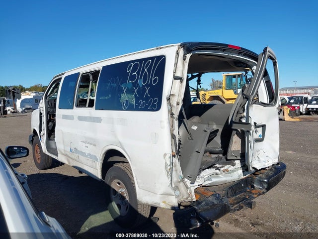 Chevrolet Express Passenger Ls 2016 1GAWGEFG6G1340208 Image 3