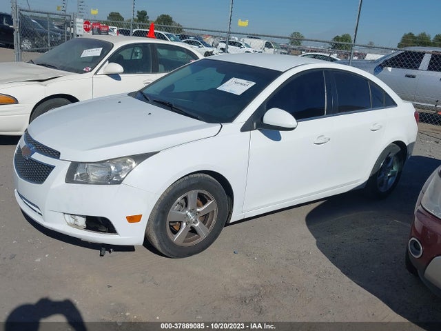 Chevrolet Cruze 1lt 2014 1G1PC5SB9E7103698 Image 2