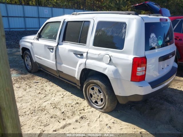 1C4NJPBA0GD790856 Jeep Patriot Sport