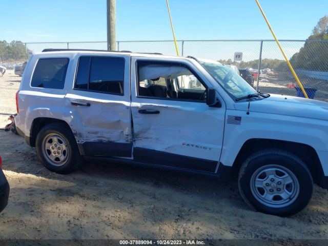 1C4NJPBA0GD790856 Jeep Patriot Sport
