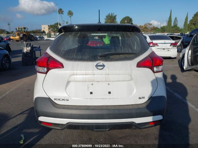 3N1CP5CU0JL512921 Nissan KICKS SR