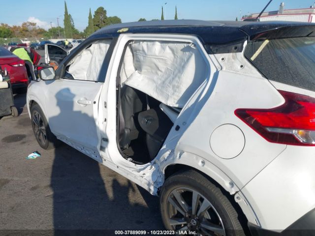3N1CP5CU0JL512921 Nissan KICKS SR