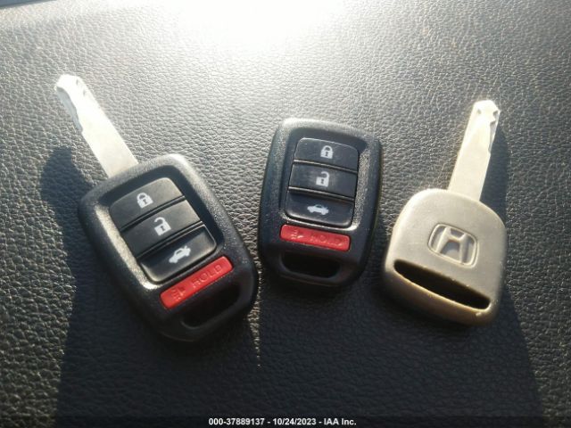 19XFB2F57FE083820 Honda Civic Sedan Lx