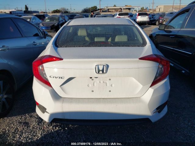 2HGFC2F51JH587114 Honda Civic Sedan Lx