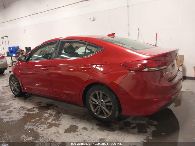 2018 HYUNDAI ELANTRA SEL VIN: 5NPD84LF9JH238676