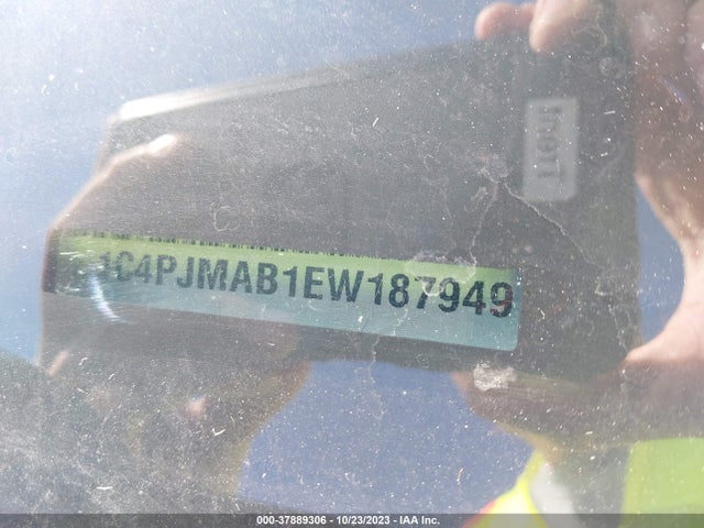 1C4PJMAB1EW187949 Jeep Cherokee Sport