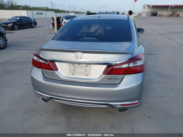 1HGCR3F91HA042226 Honda Accord Sedan Touring