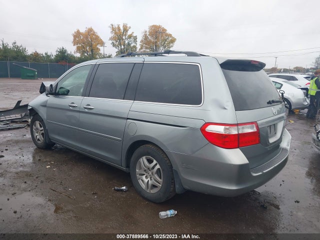 2005 HONDA ODYSSEY EX-L VIN: 5FNRL38725B056614