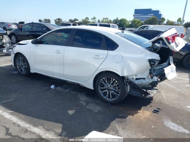 3KPF54AD0PE532161 KIA Forte Gt-line