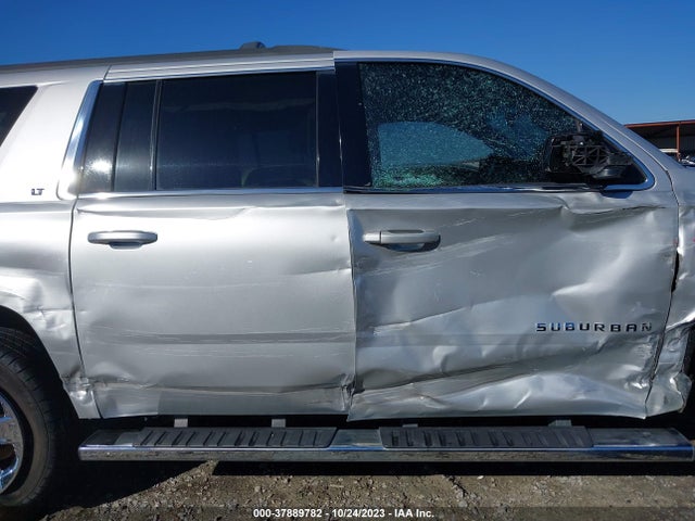 Chevrolet Suburban Lt 2018 1GNSCHKC2JR336484 Image 13