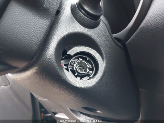 KNDJP3A50K7643647 KIA SOUL +
